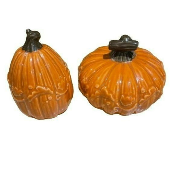 Orange‎ Pumpkin And Gourd Salt And Pepper - Picture 1 of 4